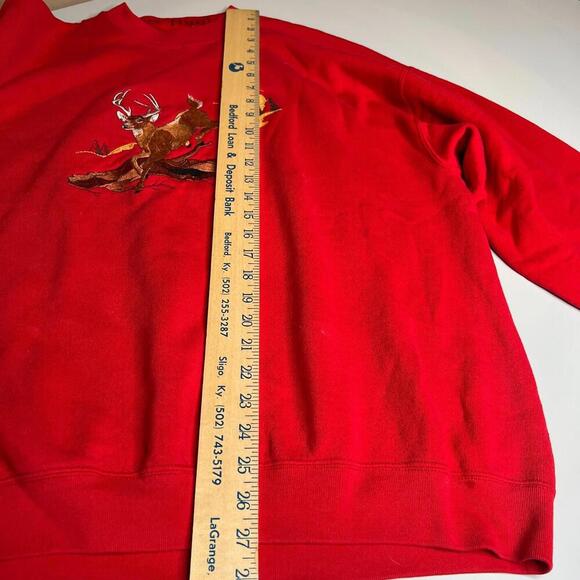 Vintage 90s Fruit of the Loom Best Deer Wildlife Graphic Sweatshirt – Red – XL - Picture 3 of 9
